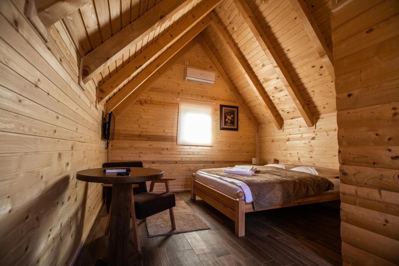 Hotel Babino Brdo Derventa 外观 照片