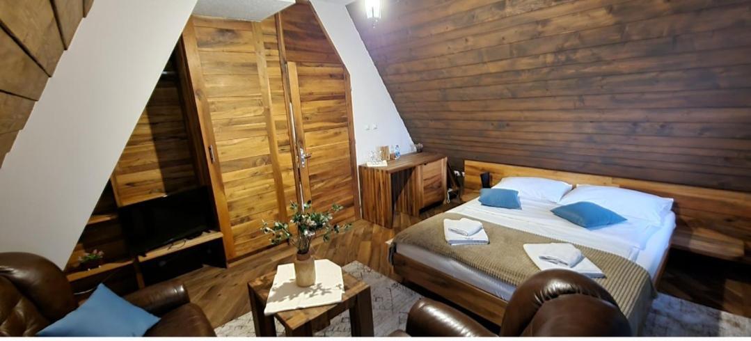 Hotel Babino Brdo Derventa 外观 照片