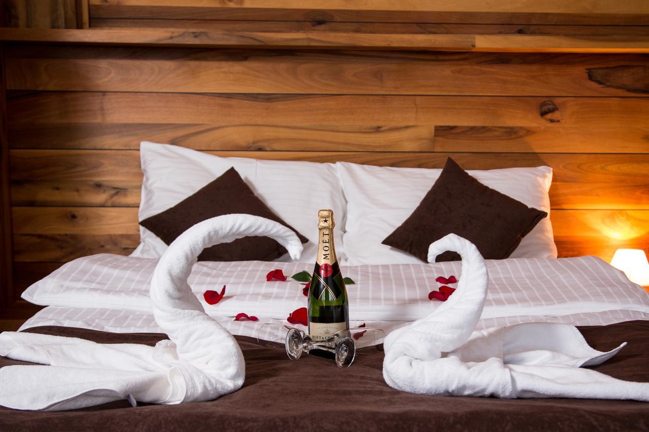 Hotel Babino Brdo Derventa 外观 照片