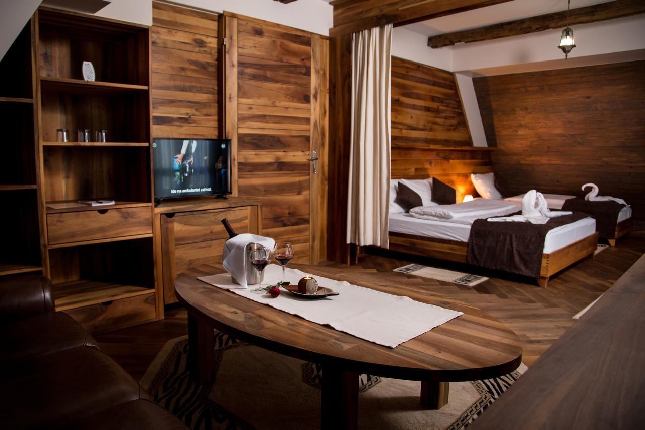 Hotel Babino Brdo Derventa 外观 照片