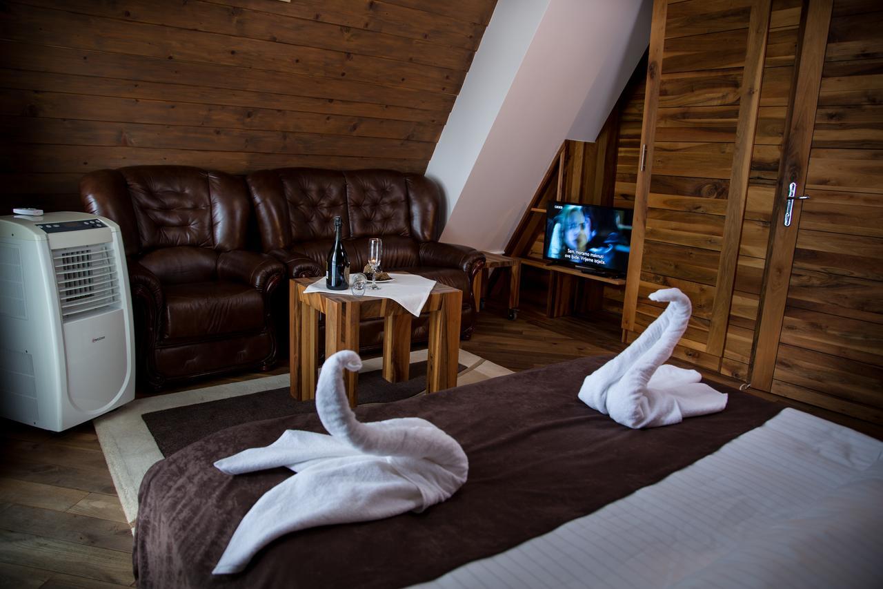 Hotel Babino Brdo Derventa 外观 照片